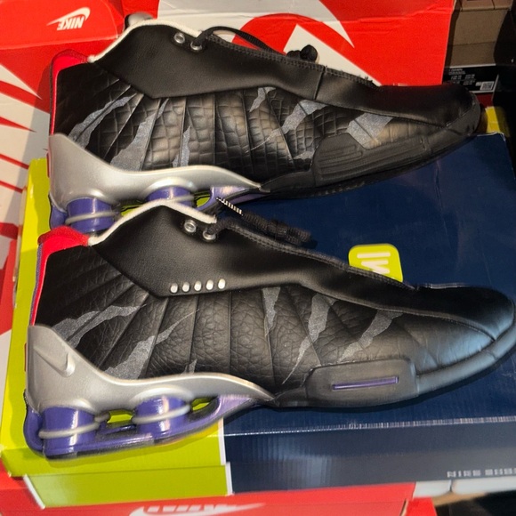 Nike Shox BB4 “Raptors” Men’s Size 11 US  New w og Box  CD9335-002 - Picture 3 of 12